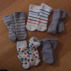 5 pairs of Hanna Andersson baby socks